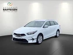 Weiß (carraraweiß (weiß)) Neu 2024 Kia Ceed Vision Kombi | 21.990 € (Fairer Preis)