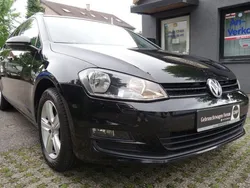 Deep black perleffekt Gebraucht 2016 VW Golf VII Comfortline Kombi | 11.990 € (Fairer Preis)