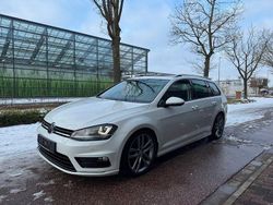 Weiß Gebraucht 2017 VW Golf VII R-line Kombi | 13.950 € (Fairer Preis)