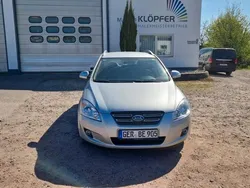 Silber Gebraucht 2008 Kia Ceed Sportswagon EX Kombi | 1.900 €