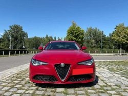 Gebraucht 2018 Alfa Romeo Giulia Super Limousine | 15.000 € (Guter Preis)