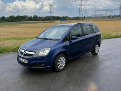 Blau Gebraucht 2006 Opel Zafira Van / Kleinbus | 2.300 € (Fairer Preis)