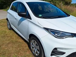 Weiß Gebraucht 2021 Renault Zoe Life Kleinwagen | 9.900 € (Superpreis)