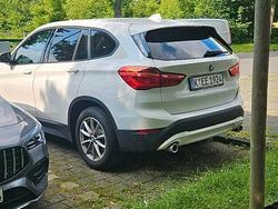 Weiß Gebraucht 2021 BMW X1 SUV | 23.000 € (Fairer Preis)