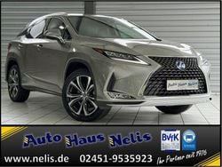 Grau Gebraucht 2023 Lexus RX450h SUV | 43.880 €