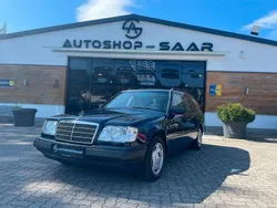 Blau Gebraucht 1995 Mercedes E220 Kombi | 2.900 €