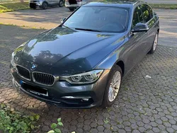 Grau Gebraucht 2018 BMW 320 Luxury Line Limousine | 16.000 € (Fairer Preis)
