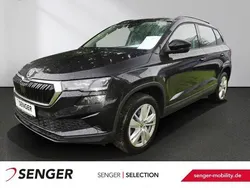 Schwarz Gebraucht 2024 Skoda Karoq Selection SUV | 29.580 € (Guter Preis)