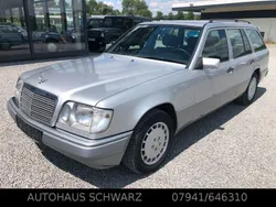 Silber Gebraucht 1995 Mercedes E200 Kombi | 10.950 €