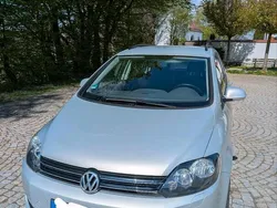 Silber Gebraucht 2010 VW Golf Plus Van / Kleinbus | 5.200 €