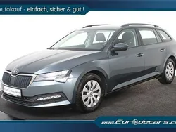 Grau Gebraucht 2021 Skoda Superb Kombi | 20.400 € (Guter Preis)