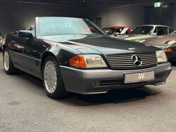 Schwarz Gebraucht 1992 Mercedes SL300 Cabrio | 24.900 €