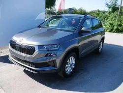 Graphite grau metallic Neu 2025 Skoda Karoq Selection SUV | 33.790 € (Fairer Preis)