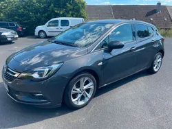 Grau Gebraucht 2016 Opel Astra Innovation Limousine | 13.550 € (Fairer Preis)
