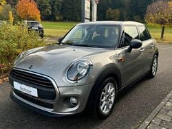 Silber Gebraucht 2018 Mini ONE Kleinwagen | 14.490 € (Fairer Preis)