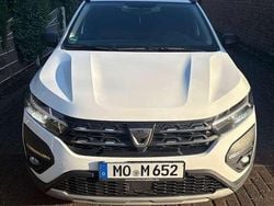 Weiß Gebraucht 2022 Dacia Jogger Comfort Van / Kleinbus | 11.900 € (Superpreis)