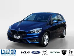 Blau Gebraucht 2016 BMW 218 Active Tourer Advantage Van / Kleinbus | 13.406 € (Fairer Preis)