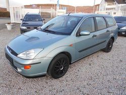 Grün metallic Gebraucht 1999 Ford Focus Ghia Kombi | 1.950 € (Etwas zu teuer)