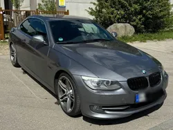 Grau Gebraucht 2011 BMW 320 Cabriolet Cabrio | 10.499 € (Fairer Preis)