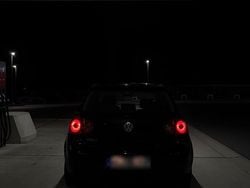 Schwarz Gebraucht 2004 VW Golf V Kleinwagen | 2.400 € (Guter Preis)