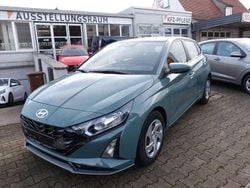 Grün Gebraucht 2024 Hyundai i20 Kombi | 17.900 € (Guter Preis)