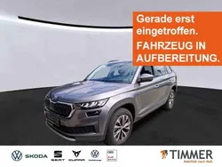 Grau Gebraucht 2023 Skoda Kodiaq Tour SUV | 28.650 € (Guter Preis)