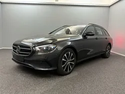 Grau Gebraucht 2022 Mercedes E300 Avantgarde Kombi | 29.499 € (Fairer Preis)