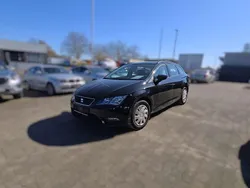 Mitternachtsschwarz Gebraucht 2016 Seat Leon Reference Kombi | 11.000 € (Fairer Preis)