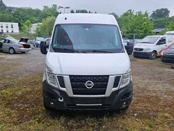 Nissan NV400