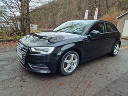 Schwarz Gebraucht 2013 Audi A3 S-Line Limousine | 9.490 € (Fairer Preis)