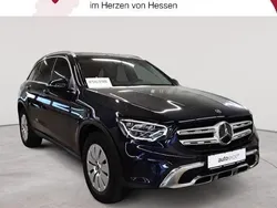 Mercedes GLC300