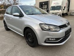Silber Gebraucht 2016 VW Polo Comfortline Limousine | 5.900 € (Superpreis)