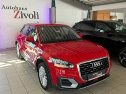 Rot Gebraucht 2020 Audi Q2 Sport SUV | 19.940 € (Fairer Preis)