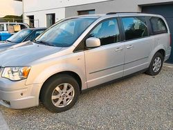 Silber Gebraucht 2011 Chrysler Grand Voyager Van / Kleinbus | 15.000 €