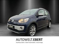 Blau Gebraucht 2014 VW cross up! Kleinwagen | 10.480 € (Etwas zu teuer)