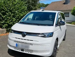 Weiß Gebraucht 2023 VW T7 Life Van | 43.500 € (Guter Preis)