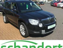 Schwarz metallic Gebraucht 2011 Skoda Yeti Plus Edition SUV | 16.850 €