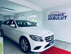Weiß Gebraucht 2018 Mercedes C180 Kombi | 17.950 € (Fairer Preis)