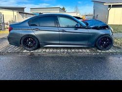 Grau Gebraucht 2013 BMW 328 Limousine | 4.250 €