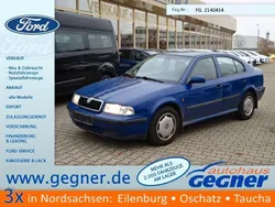 Blau Gebraucht 1998 Skoda Octavia Limousine | 640 € (Guter Preis)