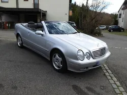 Silber Gebraucht 2001 Mercedes CLK200 Cabrio | 13.500 €