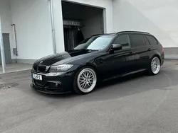 Schwarz Gebraucht 2012 BMW 320 Performance Kombi | 9.999 €