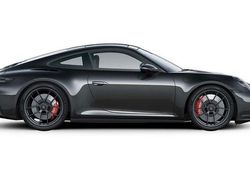 Schwarz Neu 2025 Porsche 911 Carrera 4 GTS Limousine | 208.400 € (Teuer)