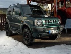 Grün Gebraucht 2009 Suzuki Jimny SUV | 14.000 €