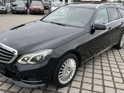 Obsidianschwarz metalliclack Gebraucht 2014 Mercedes E220 Elegance Kombi | 15.999 € (Fairer Preis)