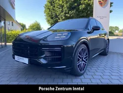 Farbe nach wahl: dunkelolivemetallic Gebraucht 2024 Porsche Cayenne Turbo E-Hybrid SUV | 189.890 € (Fairer Preis)