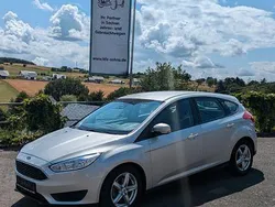 Silber Gebraucht 2015 Ford Focus Limousine | 10.450 € (Etwas zu teuer)