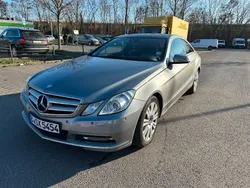 Grau Gebraucht 2012 Mercedes E250 Avantgarde Coupé | 14.300 € (Fairer Preis)