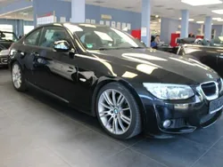 Schwarz Gebraucht 2013 BMW 320 M Sport Coupé | 13.980 € (Fairer Preis)