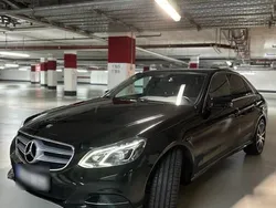 Schwarz Gebraucht 2013 Mercedes E220 Limousine | 17.499 € (Teuer)